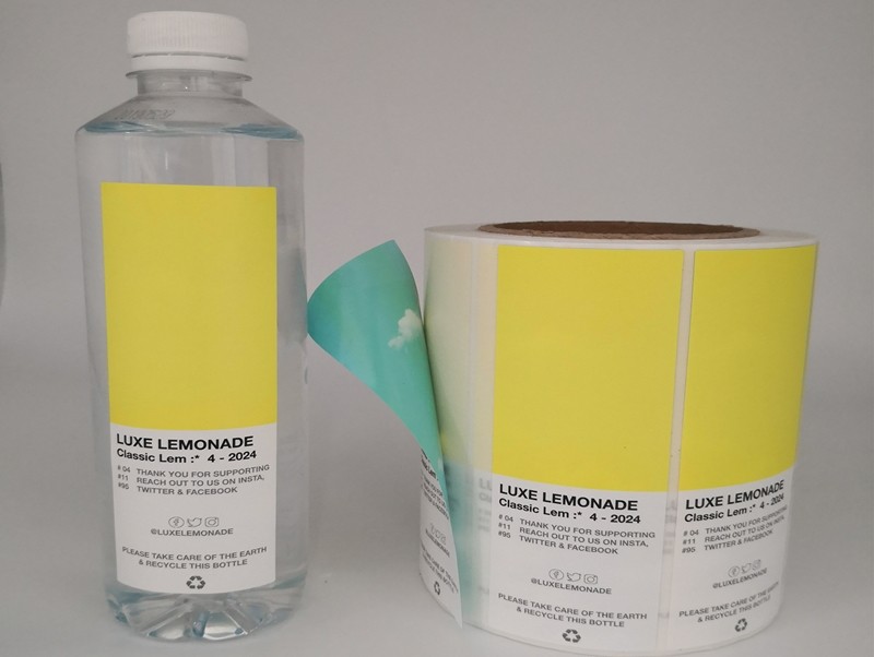 不干胶面印刷双面印刷饮料瓶标签不干胶